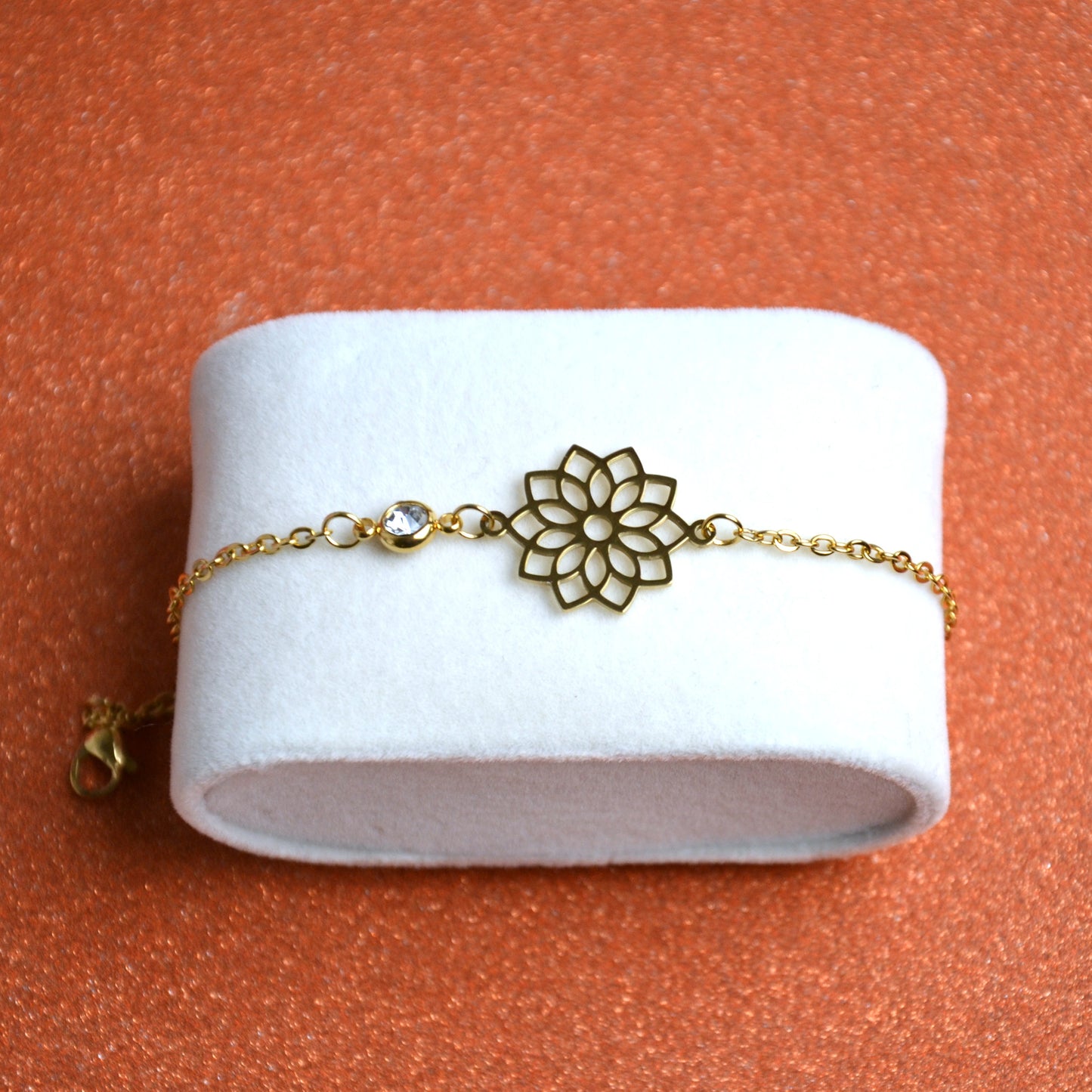 Bracelet Rosace – Acier Inoxydable Doré ✨