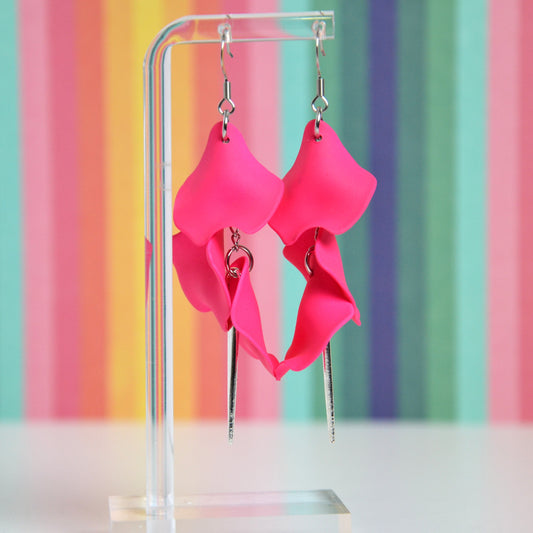 Boucles D'oreilles - Pétales d'aiguille - rose fluo