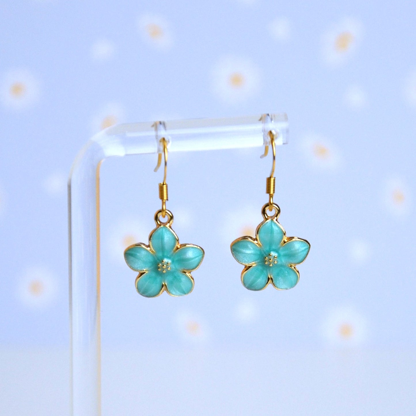 Boucles d'oreilles - Fleur simple dorée