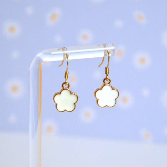 Boucles d'oreilles - Fleur simple dorée