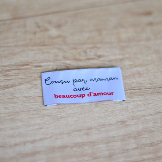 Étiquette à coudre – Cousu par maman avec beaucoup d’amour ❤️
