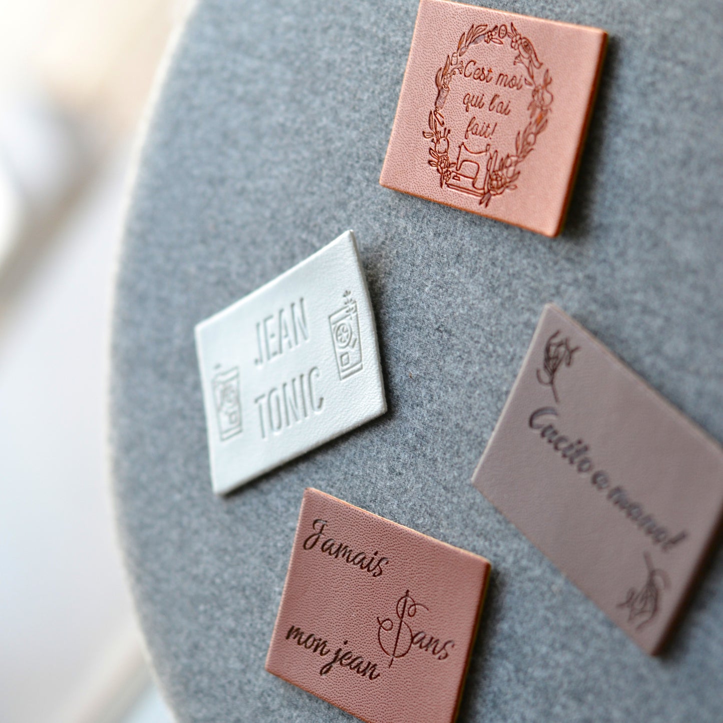 Jacrons/Etiquettes simili cuir - Assortiment