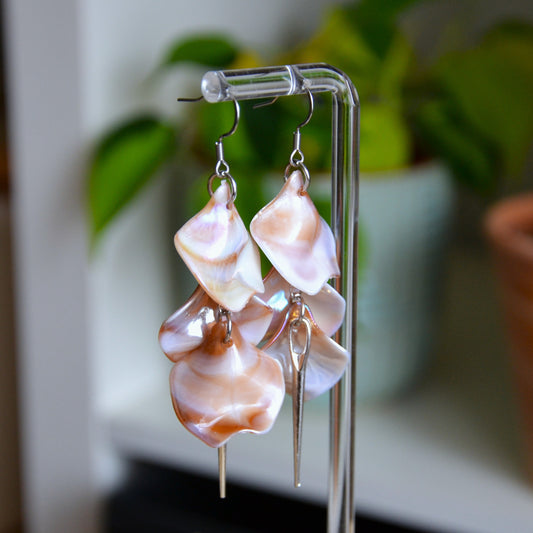 Boucles D'oreilles - Pétales d'aiguille - Marbrée brun