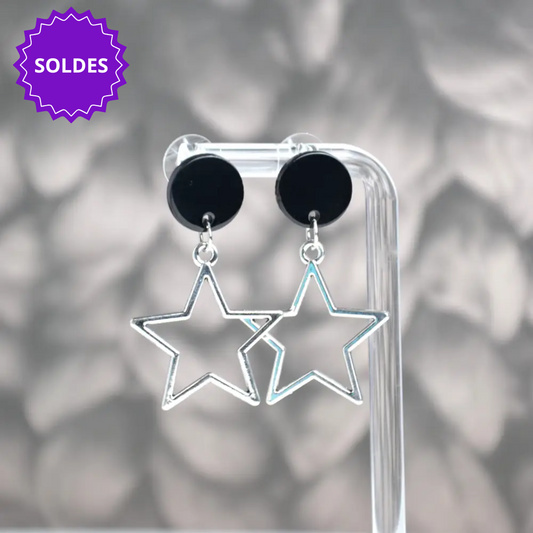 Boucles d'oreilles - Étoiles argentées - rond noir