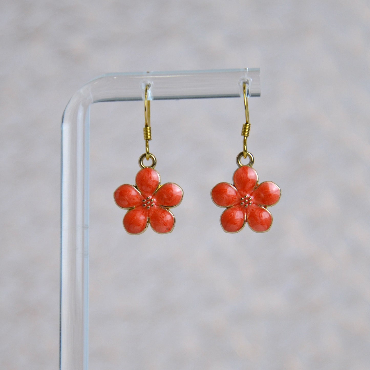 Boucles d'oreilles - Fleur simple dorée