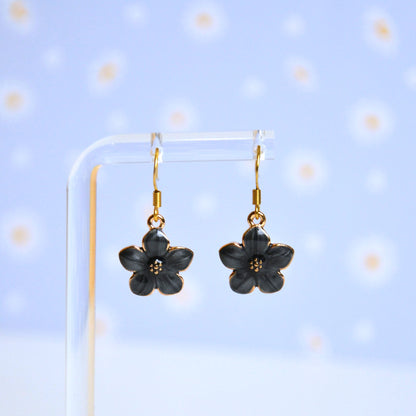 Boucles d'oreilles - Fleur simple dorée