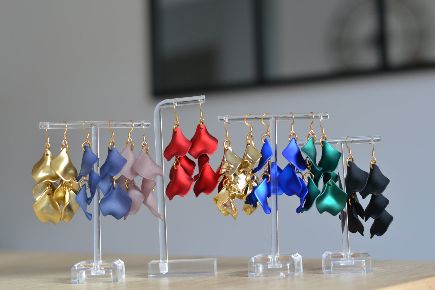 Boucles d'oreilles - Pétales chaine dorée