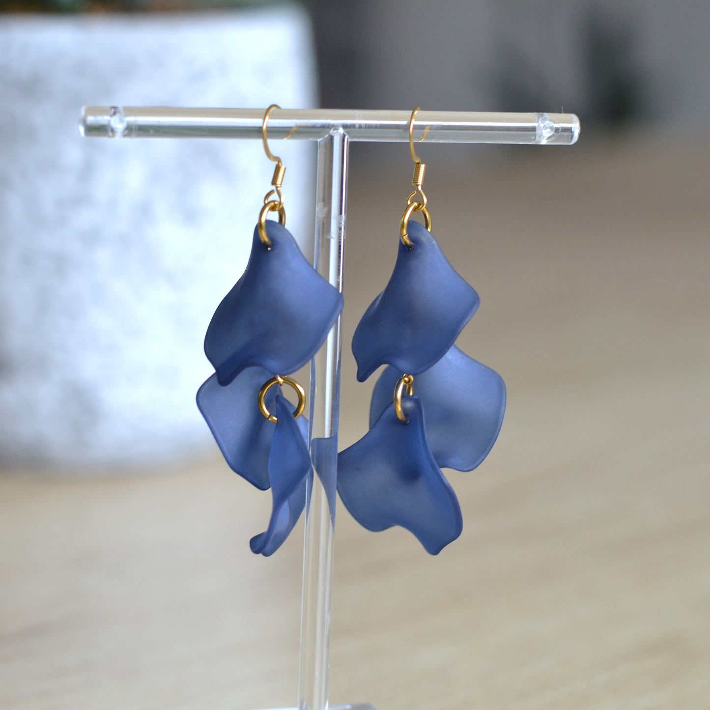 Boucles d'oreilles - Pétales chaine dorée