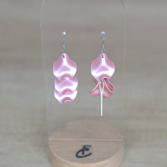 Boucles D'oreilles - Pétales d'aiguille - Rose dragée