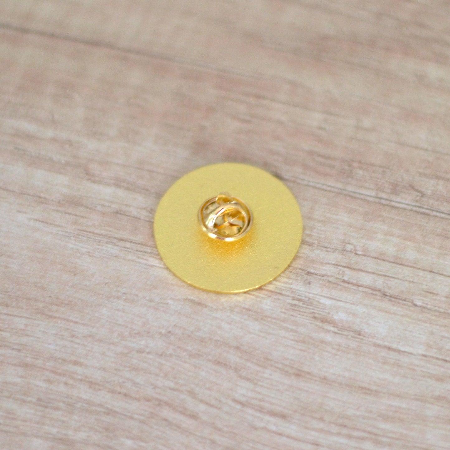 Pin’s émaillé – Couture Égoïste