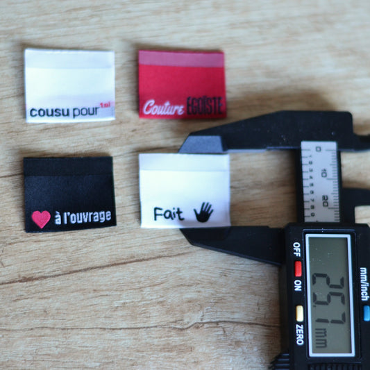 Kit Mini Étiquettes - Les 4 Messages à Coudre