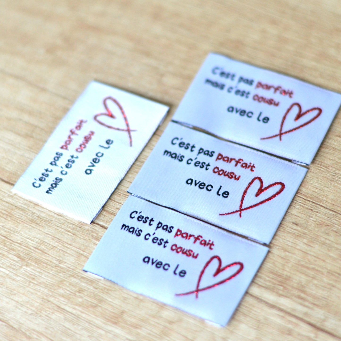 Étiquettes à coudre - Cousu avec le cœur ❤️