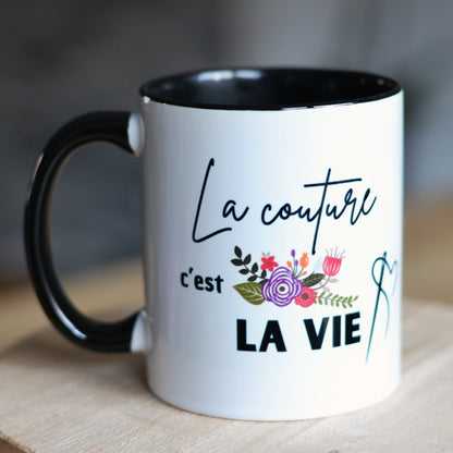 PRÉCOMMANDE – Mug « La couture c’est la vie »