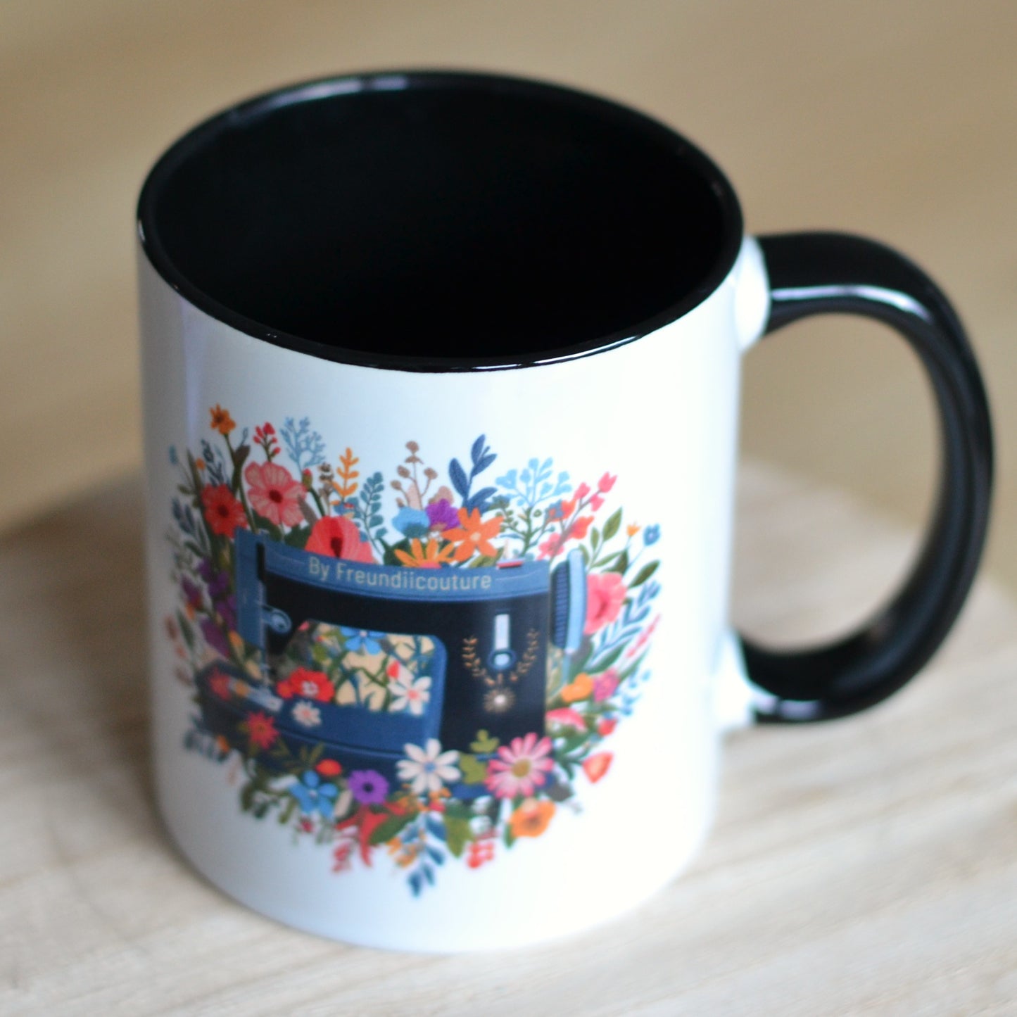 PRÉCOMMANDE – Mug « La couture c’est la vie »