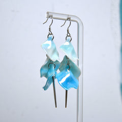 Boucles D'oreilles - Pétales d'aiguille - Marbrée bleue