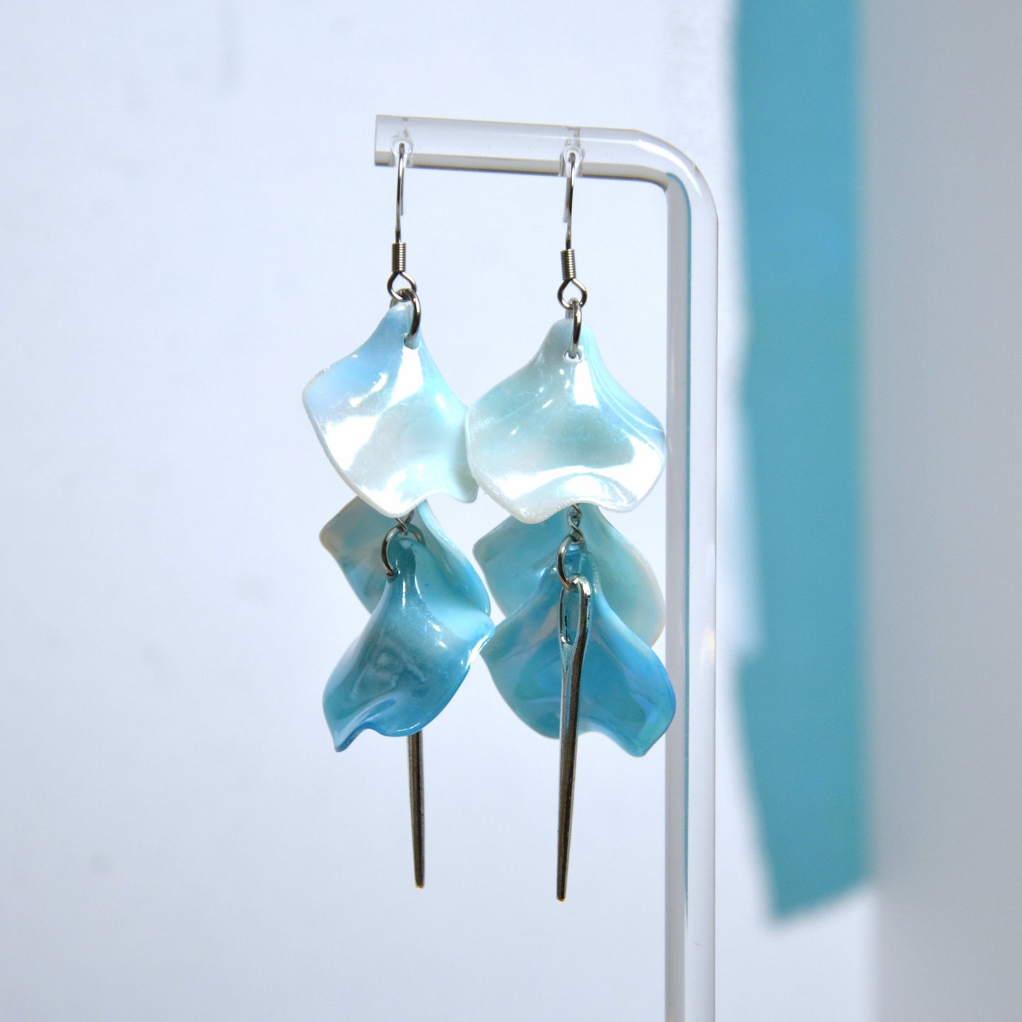 Boucles D'oreilles - Pétales d'aiguille - Marbrée bleue