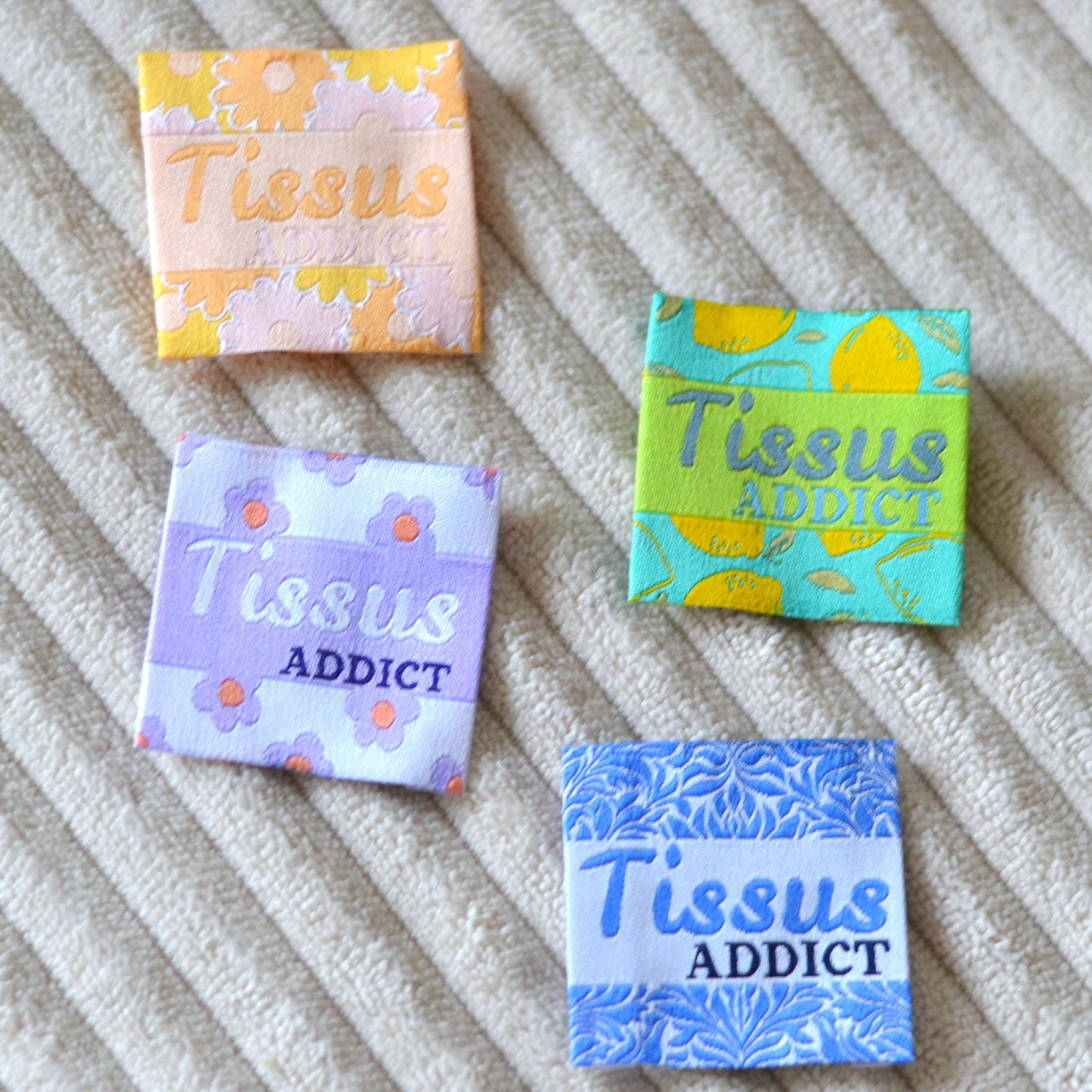 Étiquettes tissées « Tissus Addict » – Édition revisitée
