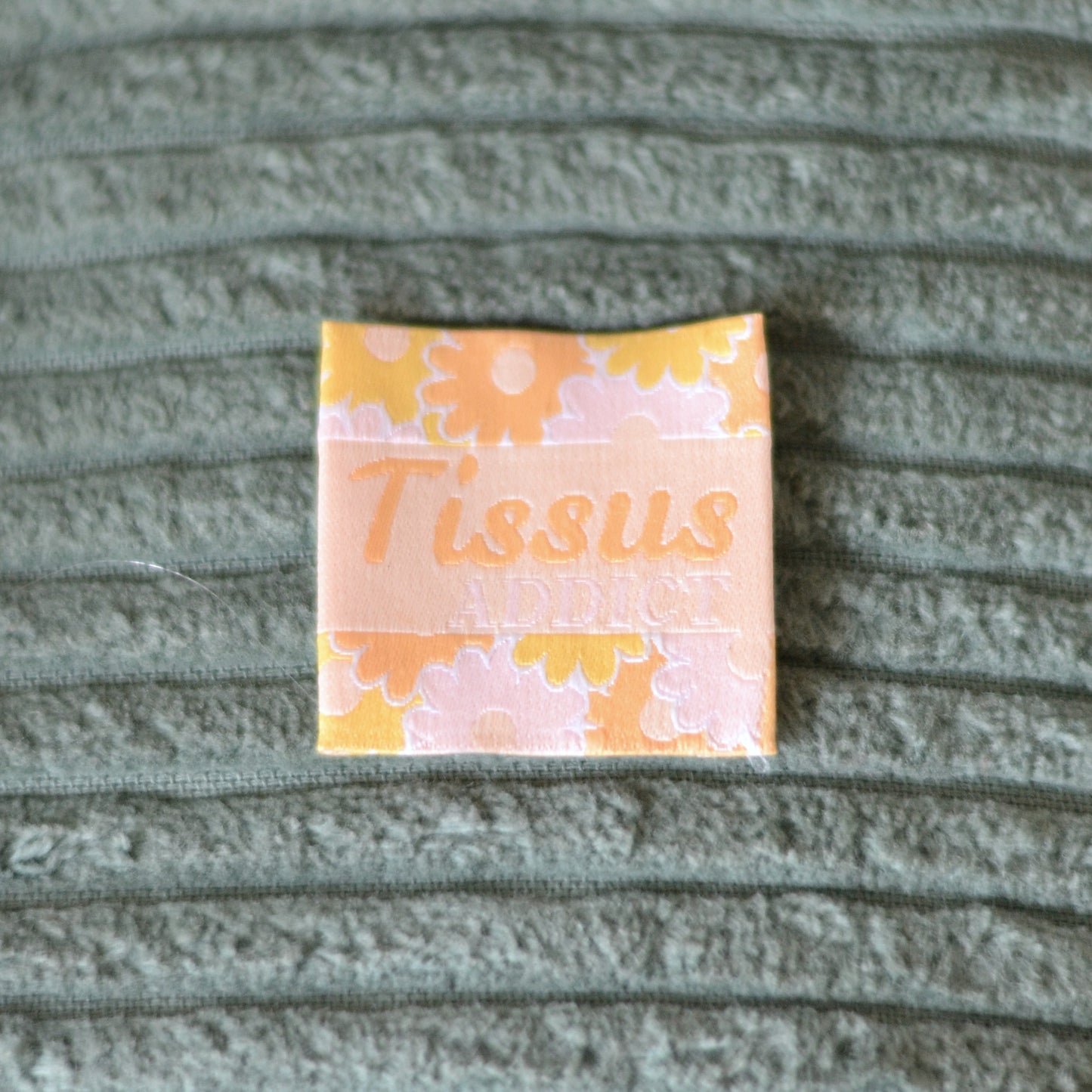 Étiquettes tissées « Tissus Addict » – Édition revisitée